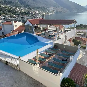 makis-village-apartments.kefaloniahotels.net/